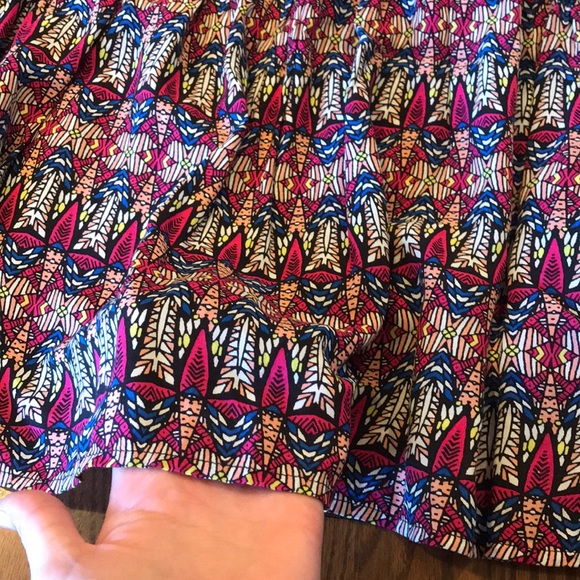 Pattern dress - Picture 2 of 6